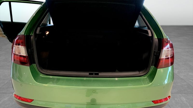 Skoda Rapid bild 12