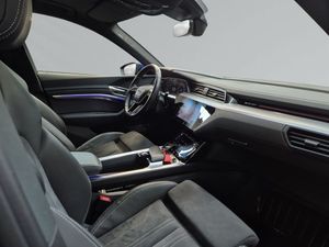 Audi Q8 bild 8