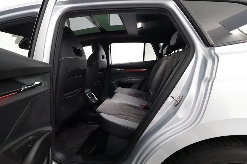 Skoda Enyaq bild 12