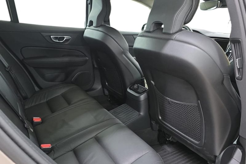 Volvo V60 bild 9