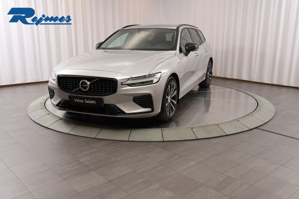 Volvo V60 T6 Plus Dark Nordic Edition - 2025
