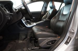 Volvo V60 bild 5