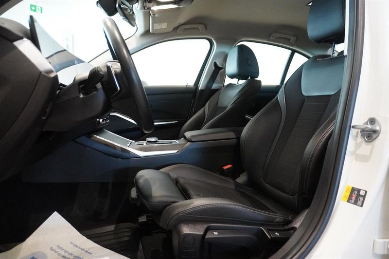 BMW 330 bild 5
