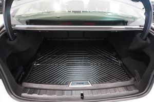 BMW 330 bild 13