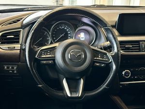 Mazda 6 bild 8
