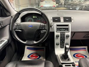 Volvo S40 bild 15