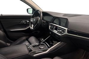 BMW 320 bild 6