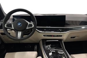 BMW X5 bild 8