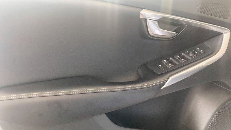 Volvo V40 bild 11