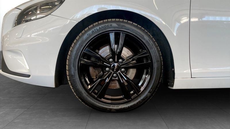 Volvo V40 bild 9