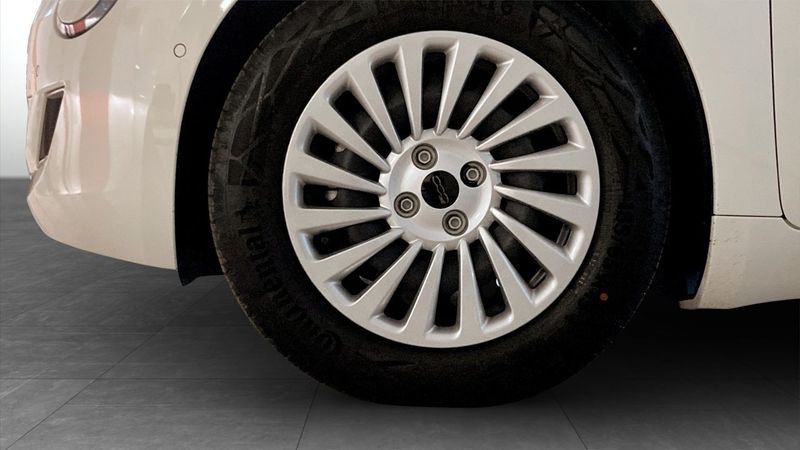 Fiat 500e bild 9