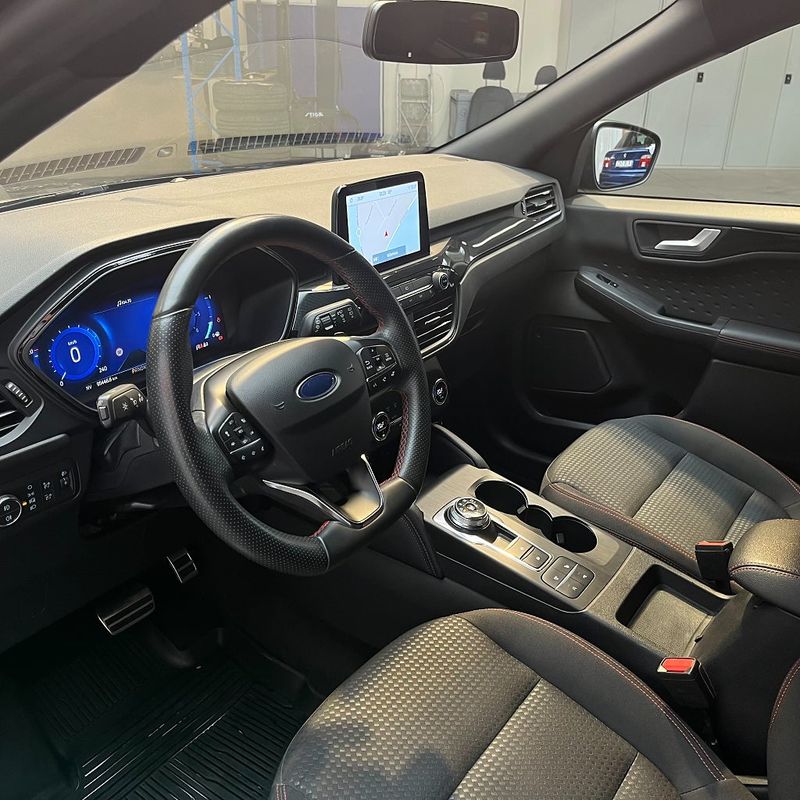 Ford Kuga bild 9
