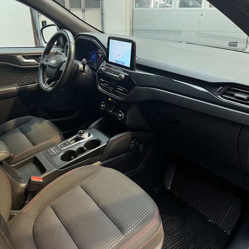 Ford Kuga bild 12