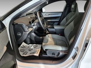 Volvo EX30 bild 8
