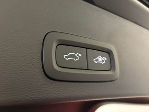 Volvo EX40 bild 10