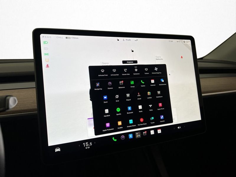 Tesla Model Y bild 21