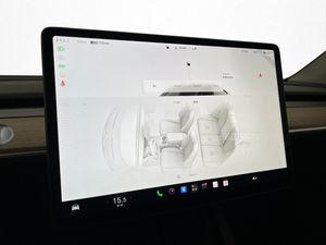 Tesla Model Y bild 20