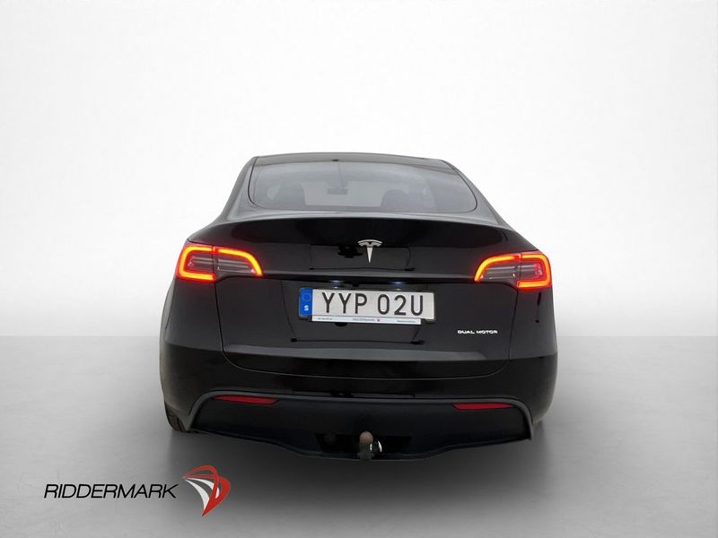 Tesla Model Y bild 8