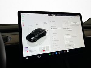 Tesla Model Y bild 23