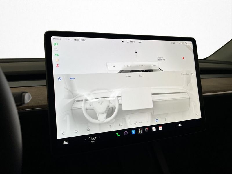 Tesla Model Y bild 19