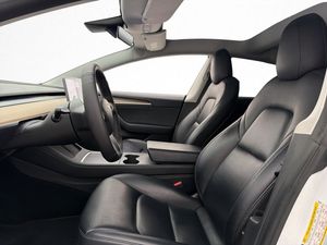 Tesla Model 3 bild 16