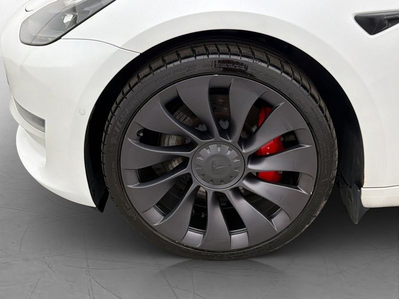 Tesla Model 3 bild 29