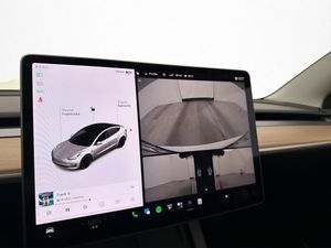 Tesla Model 3 bild 20