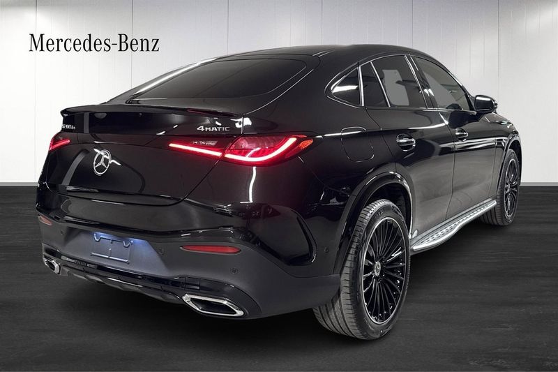 Mercedes GLC300 bild 4