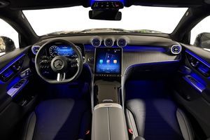 Mercedes GLC300 bild 16