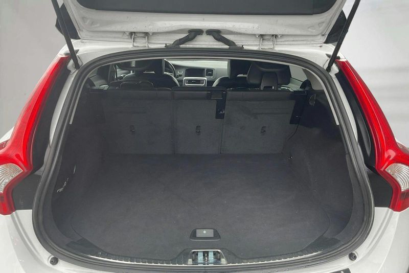 Volvo V60 bild 9