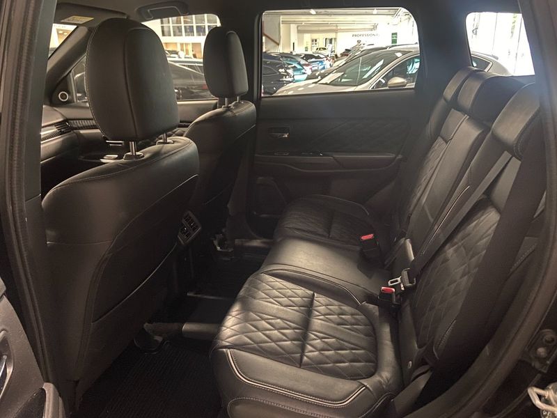 Mitsubishi Outlander bild 11