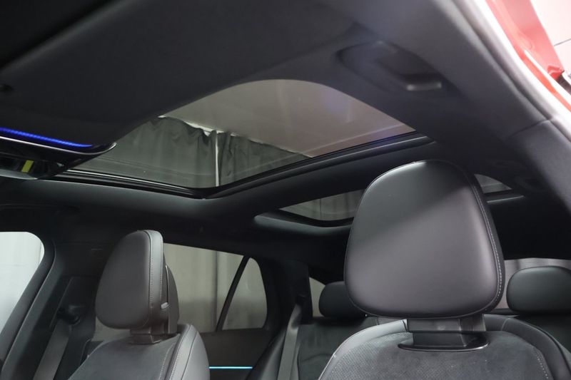Mercedes E300 bild 18