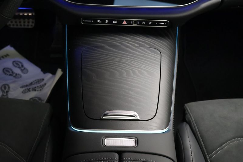 Mercedes E300 bild 26