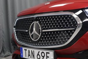 Mercedes E300 bild 8