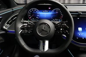 Mercedes E300 bild 17
