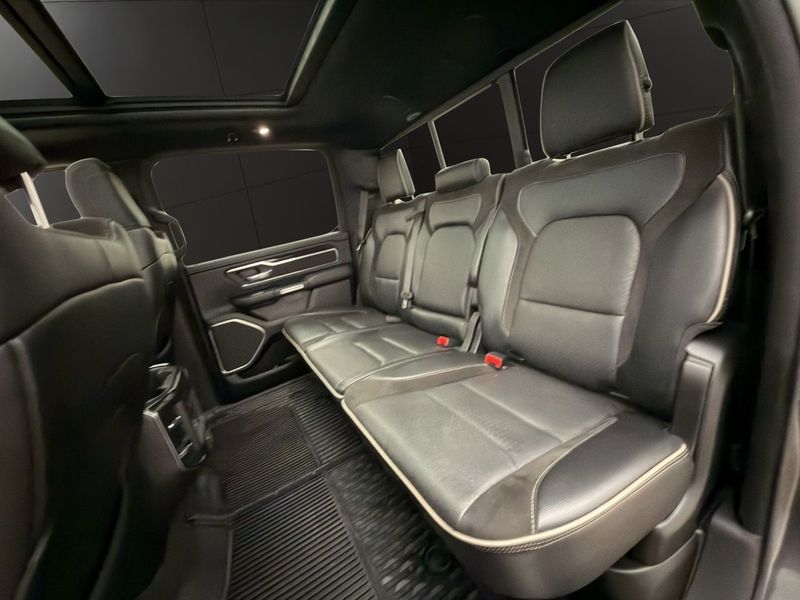 Dodge Ram bild 32