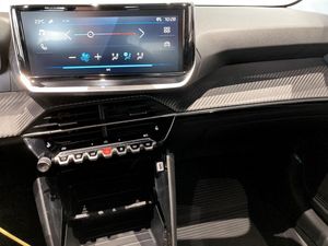 Peugeot 208 bild 9