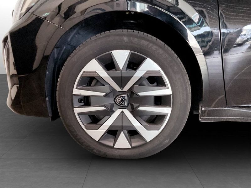 Peugeot 208 bild 14
