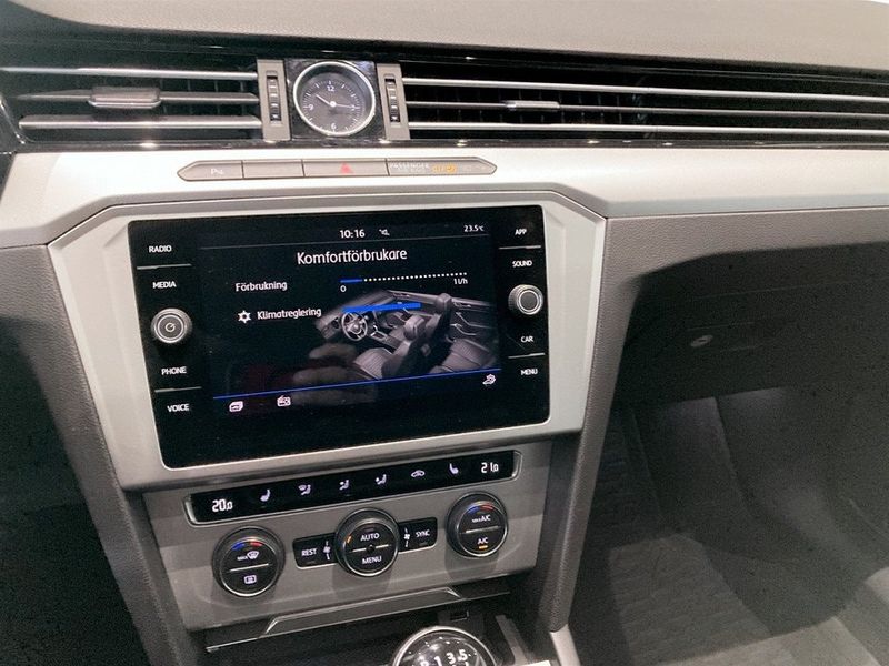 Volkswagen Passat bild 10