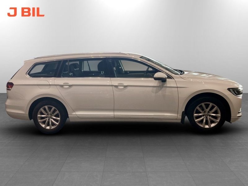 Volkswagen Passat bild 14