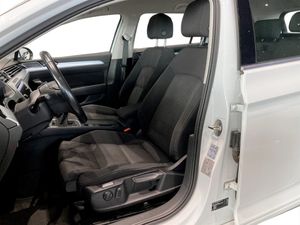 Volkswagen Passat bild 4