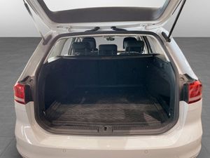 Volkswagen Passat bild 16
