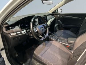 Skoda Octavia bild 7