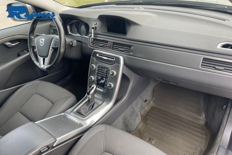 Volvo XC70 bild 8