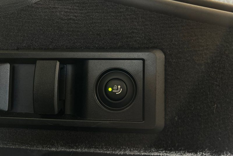 BMW i4 bild 26