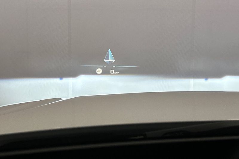 BMW i4 bild 14