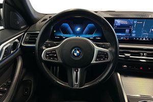 BMW i4 bild 12