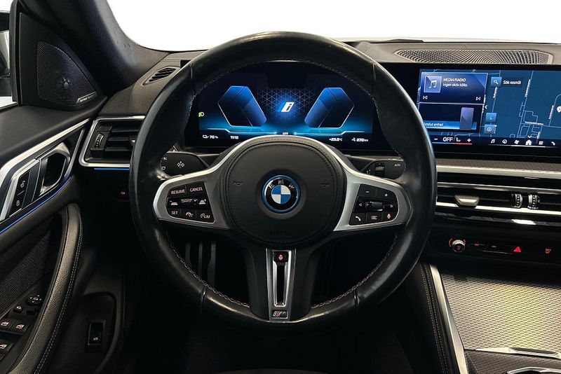 BMW i4 bild 12