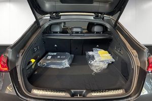 Mercedes GLC300 bild 11