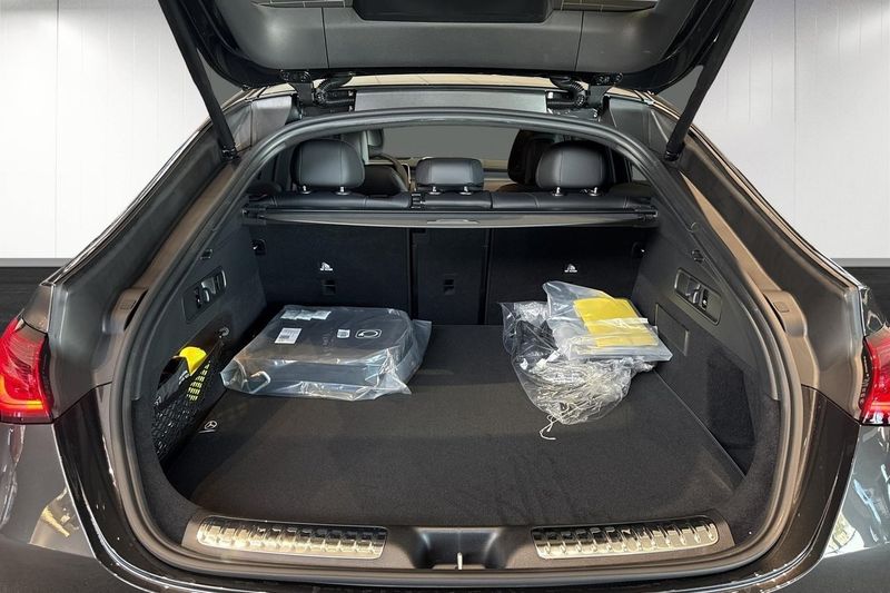 Mercedes GLC300 bild 11